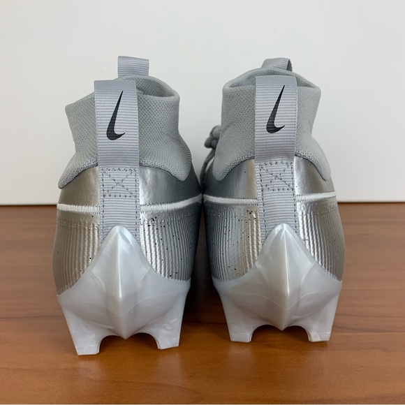 Nike Vapor Edge Pro 360 2 Football Cleats - Picture 6 of 13